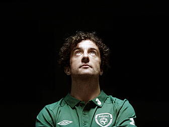 Stephen Hunt is in negotiation...